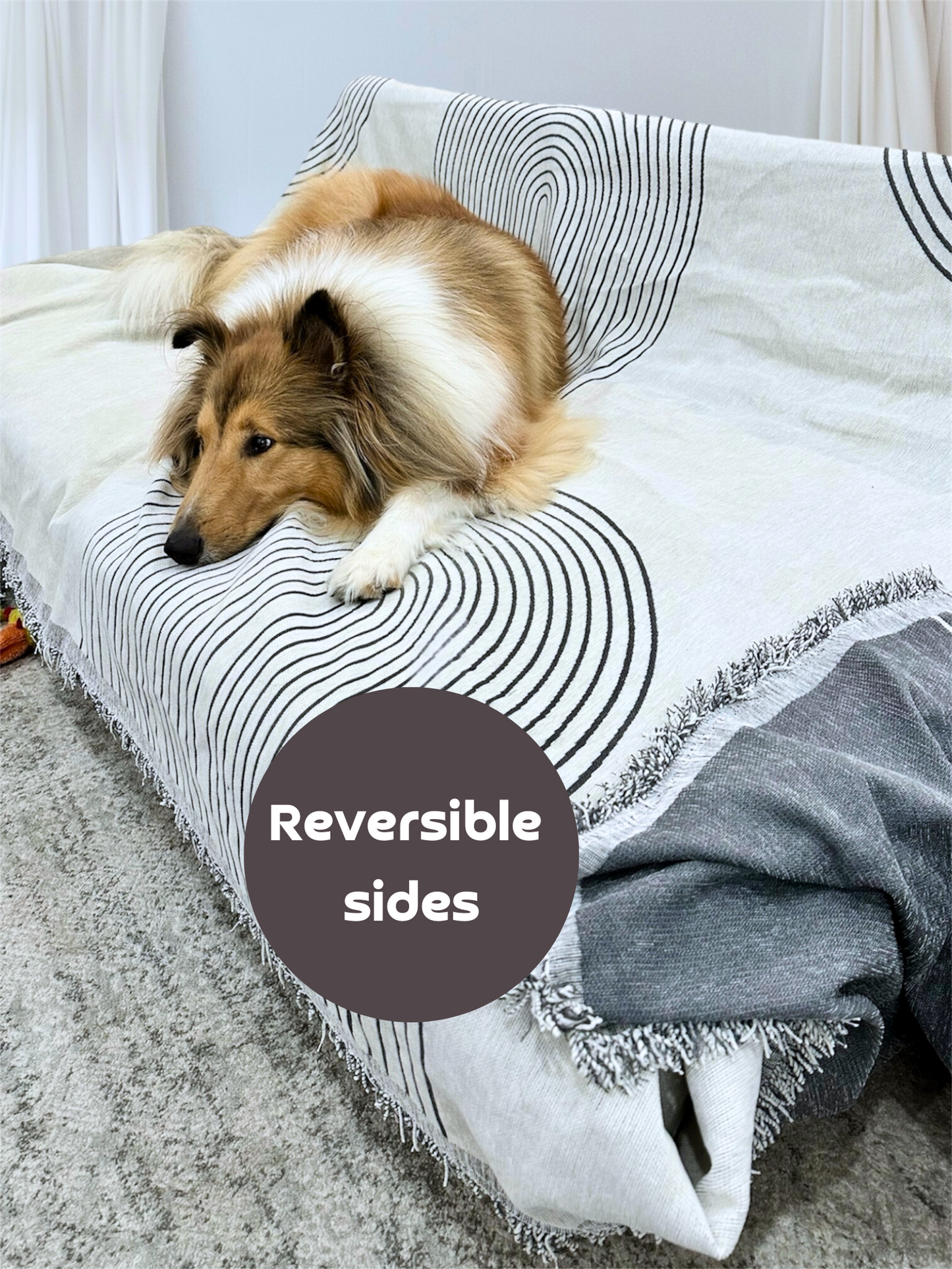 Sofa Cover - Curved Lines