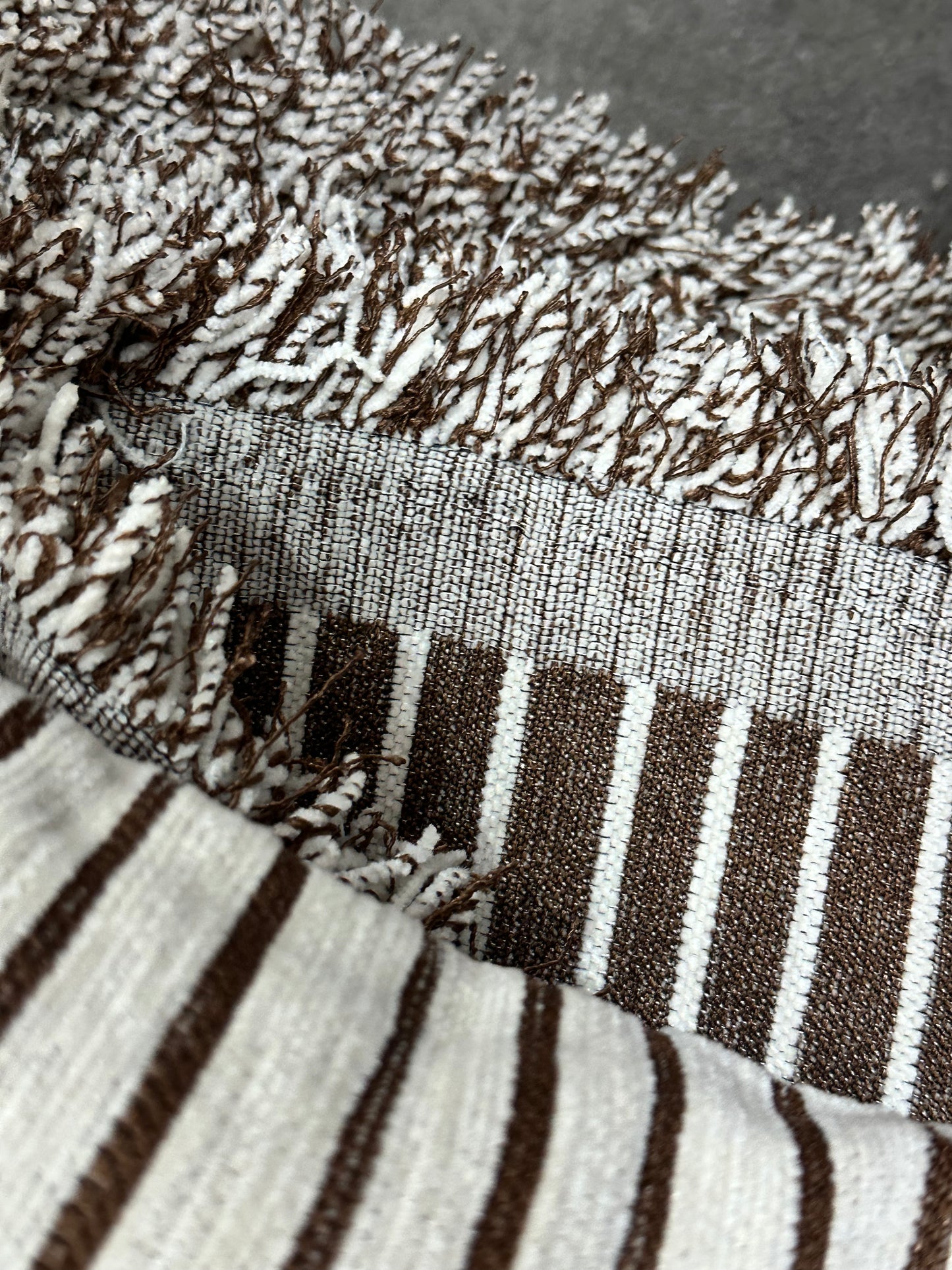 Sofa Cover - Curved Lines